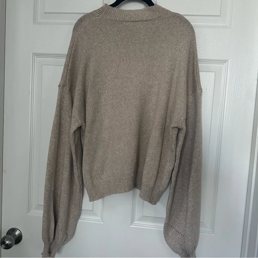 French style loose fit long sleeve knit sweater in color apricot | M - Picture 3 of 7
